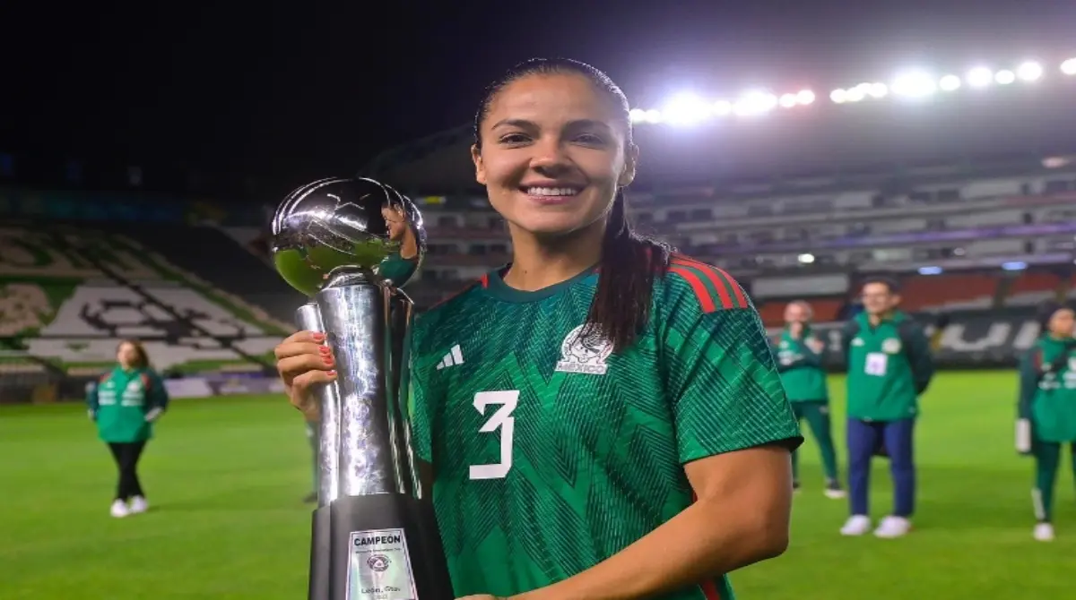 Se ha hablado mucho de las jugadoras de Tigres en esta lista, y ahora se suma la seleccionada nacional Cristina Ferral, quien adem&aacute;s de su carrera futbol&iacute;stica tambi&eacute;n estudi&oacute; Administraci&oacute;n. 