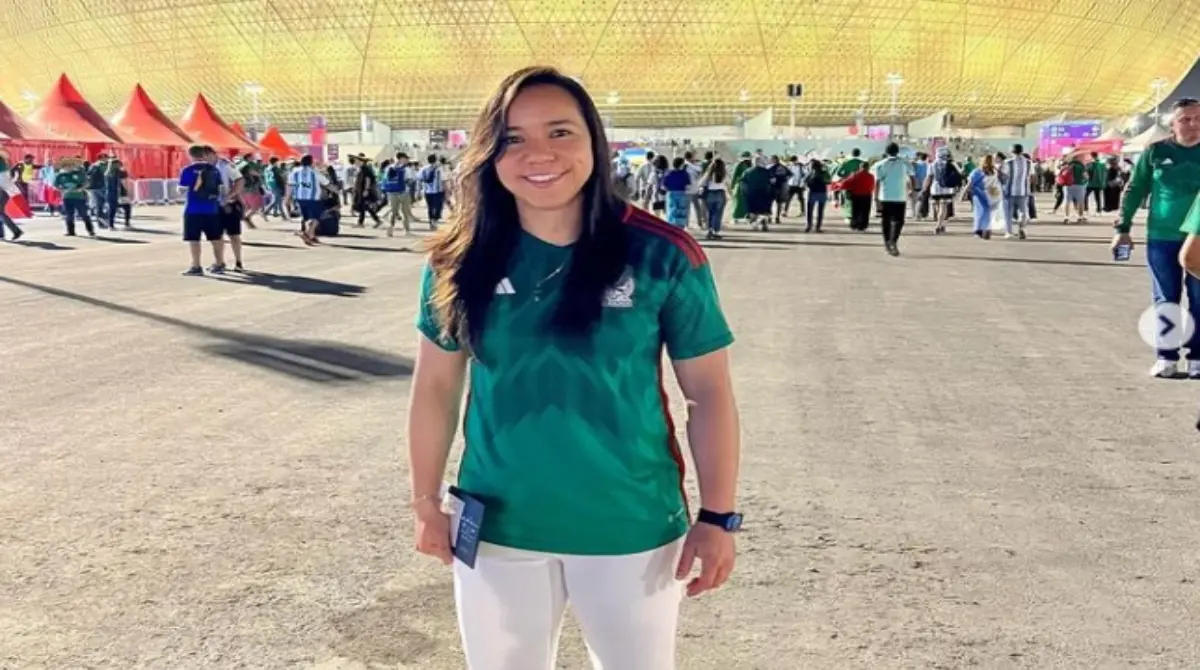 Charlyn Corral, quien fue internacional con el Atl&eacute;tico de Madrid, adem&aacute;s de ser sobresaliente en el balompi&eacute; tambi&eacute;n estudi&oacute; Administraci&oacute;n de Empresas previo a su etapa como jugadora. Adem&aacute;s fue una prodigio del estudio, ya que comenz&oacute; en el Tec de Monterrey y despu&eacute;s ingres&oacute; a la Universidad de Louisville en Estados Unidos.