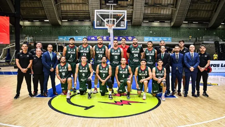 La Selección Mexicana de Basquetbol reveló su lista de convocados. Galería Referee