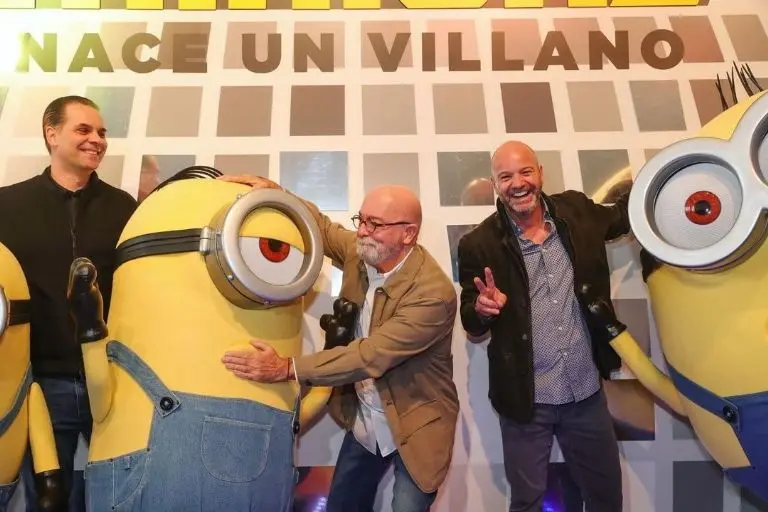 Minions 2: Nace un villano tuvo el doblaje de Christian Martinoli y Luis García. (@cmartinolimx)