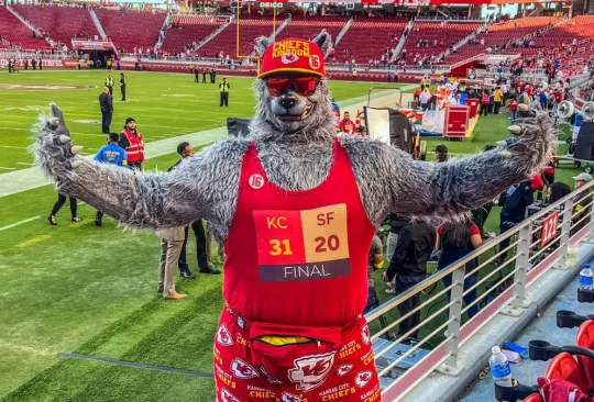 Un aficionado de los Kansas City Chiefs se ha especulado que es un ladrón de bancos Un aficionado de los Kansas City Chiefs se ha especulado que es un ladrón de bancos