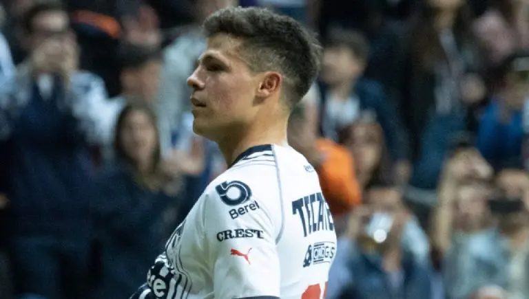 'Ponchito' se lució con un doblete ante Toluca.