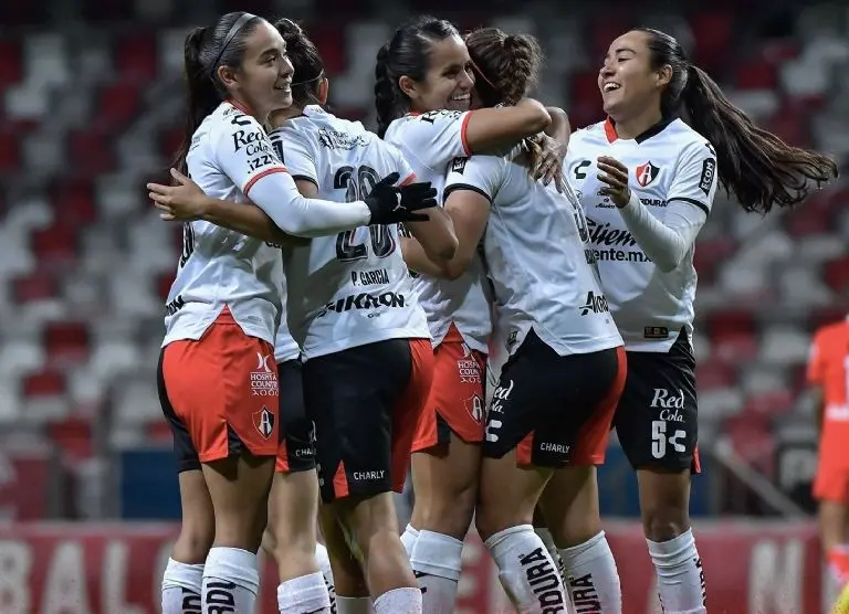 Atlas Femenil celebra su victoria ante las 'Diablas' del Toluca - @AtlasFCFemenil