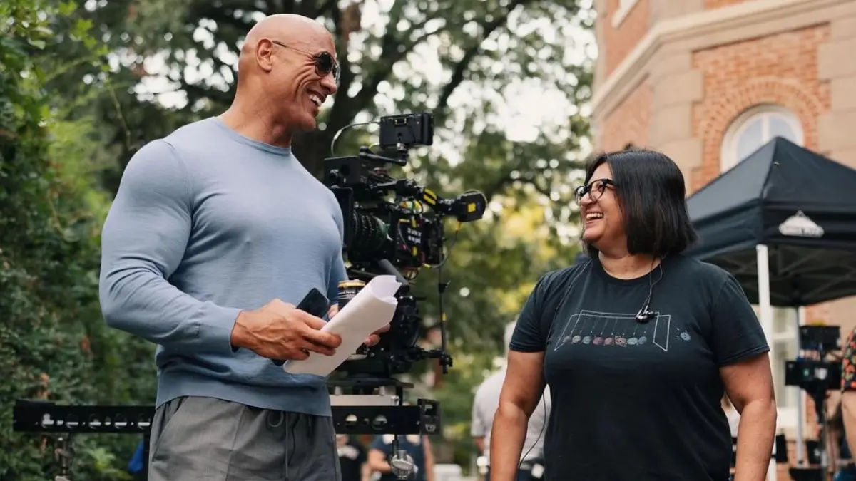 THE ROCK JOHNSON: El actor inició su carrera profesional como luchador en la WWE, pero después de obtener muchos éxitos en el ring, quiso probar suerte en Hollywood.