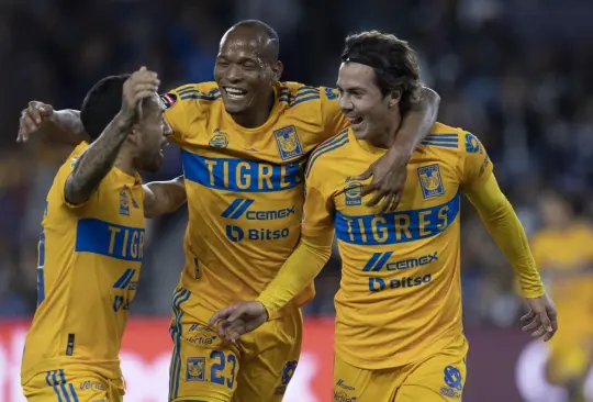 Córdova, Aquino y Quiñones celebran el triunfo de Tigres.