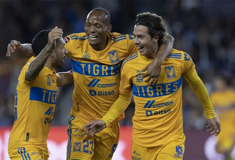 C&oacute;rdova, Aquino y Qui&ntilde;ones celebran el triunfo de Tigres.