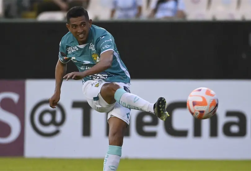 Elías Hernández sentenció la victoria de León sobre el Tauro FC. Elías Hernández sentenció la victoria de León sobre el Tauro FC.