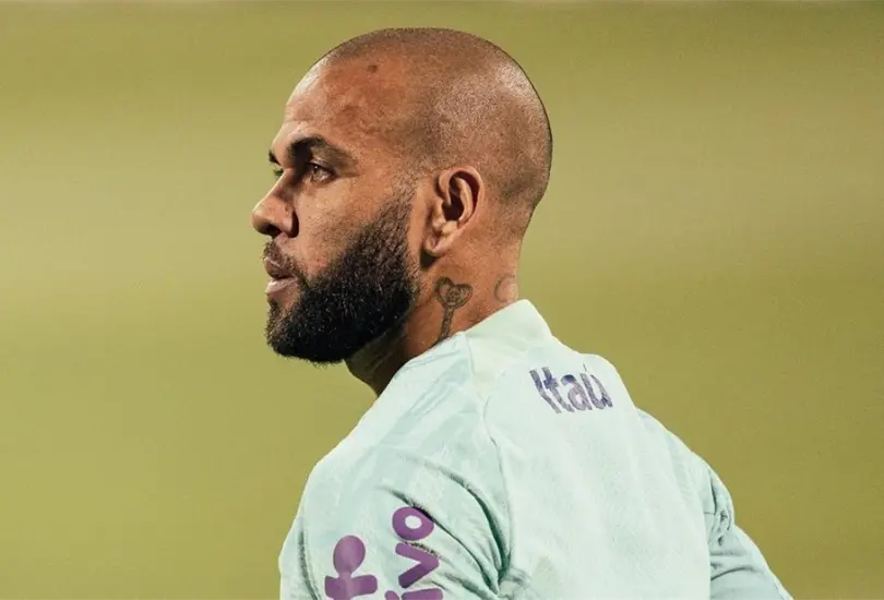 Dani Alves vive momentos complicados en la prisi&oacute;n.