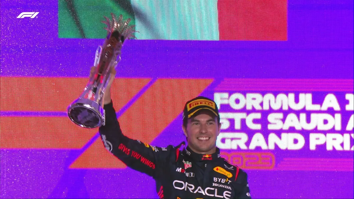 Sergio 'Checo' P&eacute;rez es el mejor deportista mexicano de la actualidad, ya que sus &uacute;ltimas actuaciones en Red Bull han sido destacadas, donde recientemente gan&oacute; su quinta carrera en la F1 en el Gran Premio de Arabia Saudita y pelea por el liderato y campeonato de la temporada 2023. 