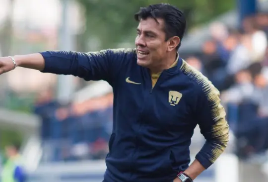 Raúl Alpízar es el nuevo entrenador de Pumas, sin embargo tiene una polémica reciente dentro de la institución.