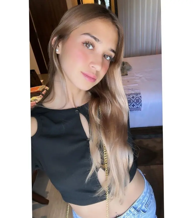Selfie de Nailea Vidrio que provocó se le relacionara con un futbolista del América - @naileavidrio