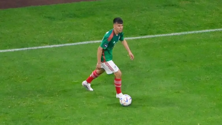 El 'Chucky' Lozano salió en defensa de sus compañeros. @miseleccionmxEN