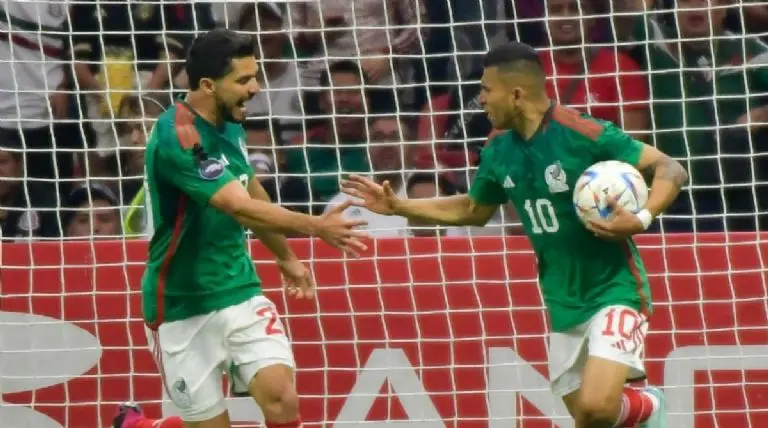 A pesar de estar perdiendo en dos momentos del partido, el 'Tri' logró regresar al partido. Instagram @miseleccionmx