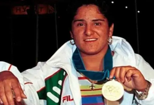 Soraya marcó un antes y un después para las atletas olímpicas mexicanas, sobretodo para las de halterofilia. Soraya marcó un antes y un después para las atletas olímpicas mexicanas, sobretodo para las de halterofilia.