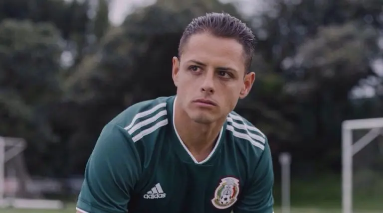 'Chicharito' con el jersey de México en Rusia 2018 - @CH14_