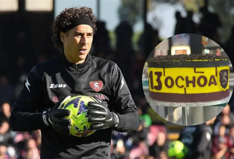 Guillermo Ochoa sigue ganando adeptos en Italia con el Salernitana, tanto que ya le han hecho un pastel. Guillermo Ochoa sigue ganando adeptos en Italia con el Salernitana, tanto que ya le han hecho un pastel.