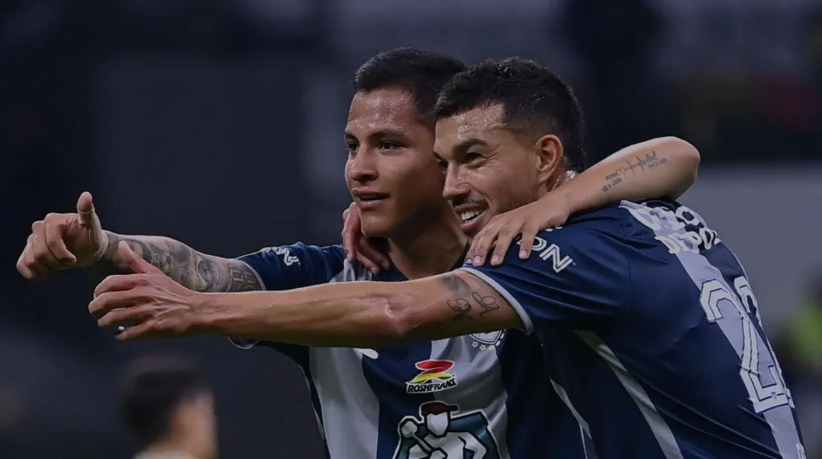 Javier Eduardo 'Chofis' López, Daniel Hernández y Roberto de la Rosa fueron los autores de los goles del conjunto de la 'Bella Airosa'.