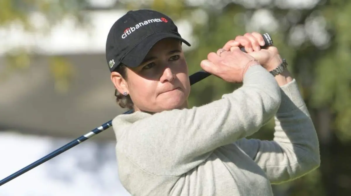 Lorena Ochoa logró destacar en un deporte que no era muy seguido en México como el golf, ya que, a pesar de que su carrera solo fue del 2003 al 2010, se posicionó como la mejor del mundo ganando 27 títulos LPGA, por lo que la tapatía fue ejemplo y le abrió la brecha a otros compatriotas hombres y mujeres.