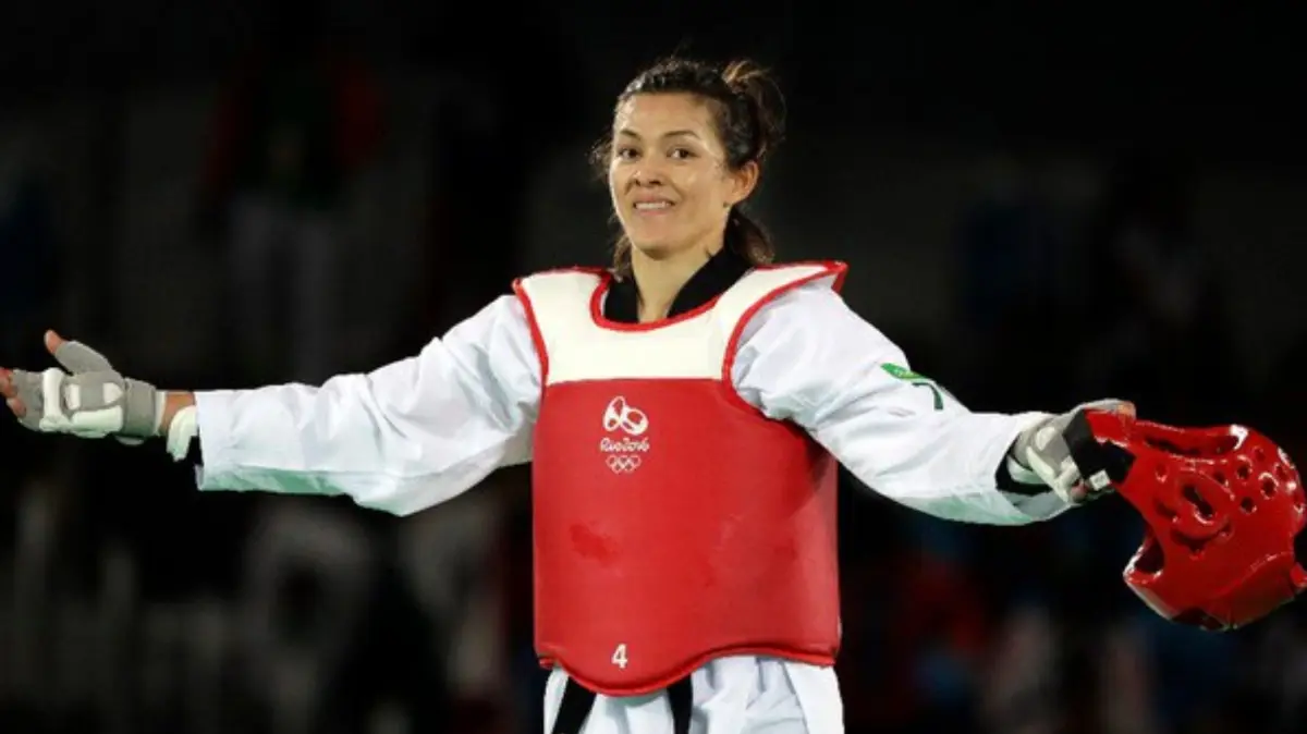 María del Rosario Espinoza es la deportista mexicana más exitosa de todos los tiempos al ganar tres medallas en tres Juegos Olímpicos diferentes; oro en Beijing 2008, plata en Río 2016 y bronce en Londres 2012. Además, la nacida en Sinaloa tiene triunfos en Mundiales, Juegos Panamericanos y Juegos Centroamericanos. 