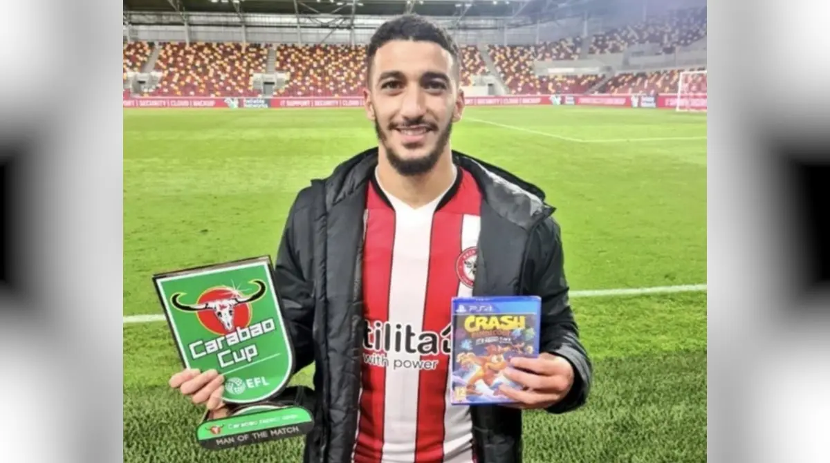 En julio de 2022, Said Benrahma causó furor en las redes sociales luego de ser elegido el Mejor Jugador del Partido para el Brentford durante un partido de Carabao Cup. Además de la estatuilla conmemorativa se le regaló el videojuego de Crash para Play Station 4.