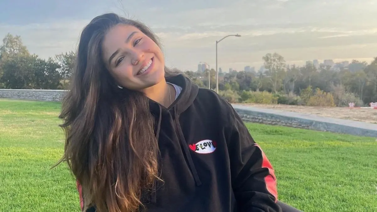 Actualmente se mantiene estudiando la carrera de medicina, bastante alejada de los encordados, algo que pocos esperarían en una dinastía de lucha libre.