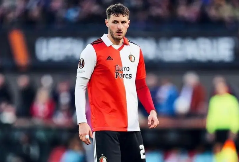 Santiago Gim&eacute;nez saldr&iacute;a en verano del Feyenoord por una millonada, seg&uacute;n reportes.