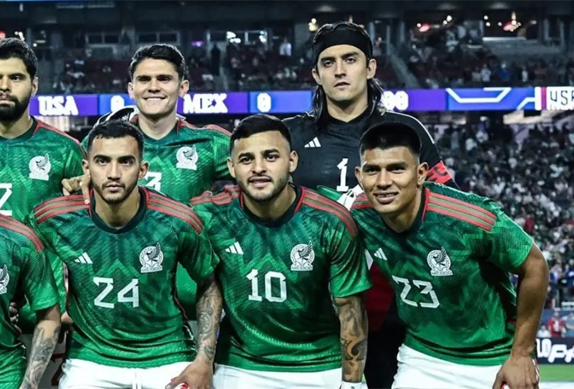 Carlos Acevedo salt&oacute; a la cancha como capit&aacute;n de la Selecci&oacute;n Mexicana.