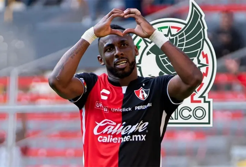 Juli&aacute;n Qui&ntilde;ones podr&iacute;a ser opci&oacute;n para la Selecci&oacute;n Mexicana si completa su naturalizaci&oacute;n.