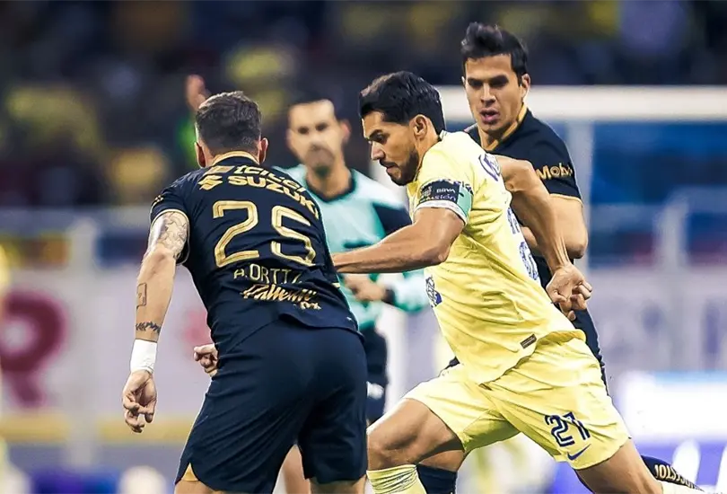 Am&eacute;rica rescat&oacute; un punto en la visita de Pumas al estadio Azteca de cara a la fiesta grande del futbol mexicano.
