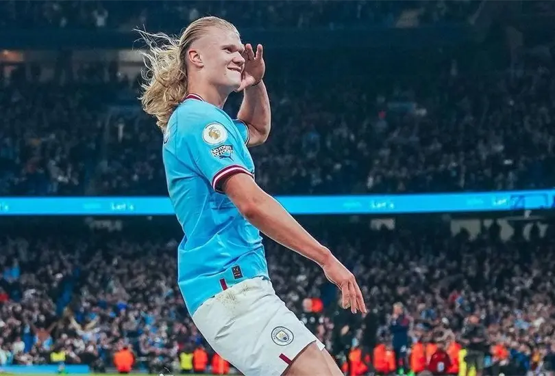 Manchester City dejó en sus manos el título de la Premier League luego de vencer al Arsenal. Manchester City dejó en sus manos el título de la Premier League luego de vencer al Arsenal.
