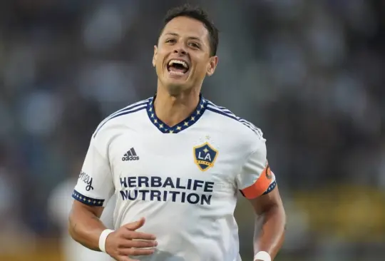 Chicharito aseguró no ser el mejor futbolista mexicano en la historia.