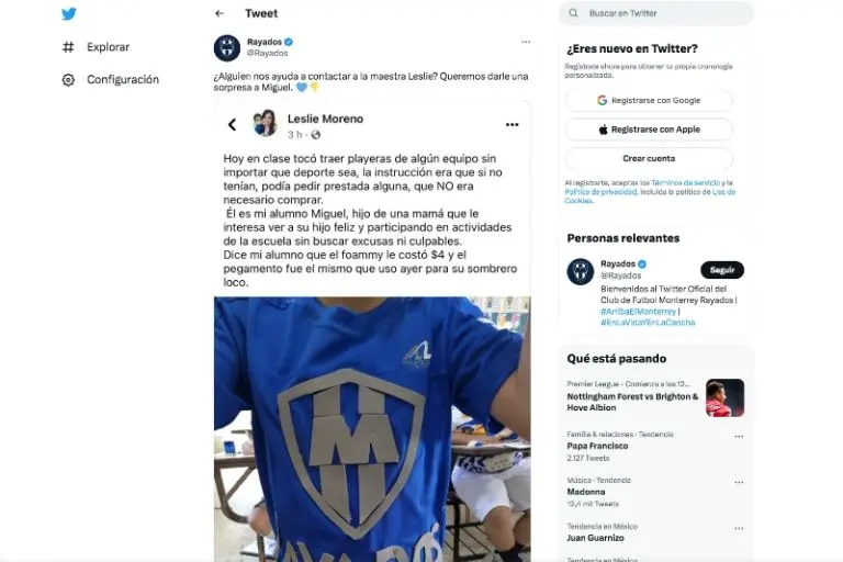 Una maestra compartió la playera de su alumno que tenía el escudo de Rayados hecho de fomi - Captura