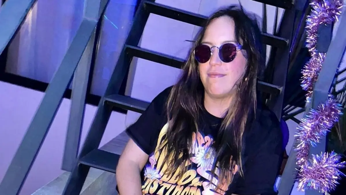 Isabel Fernández. Señalada de serle infiel a su novia e incluso de besarse con Ludwika Paleta.