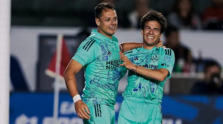 El español y el mexicano han participado en los goles de su equipo en la MLS. Instagram @riquipuig