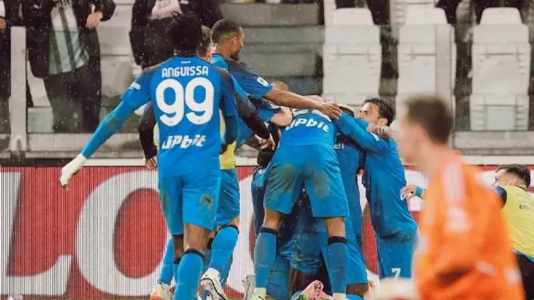 El equipo napolitano está a un paso de la corona. (Instagram - Napoli)