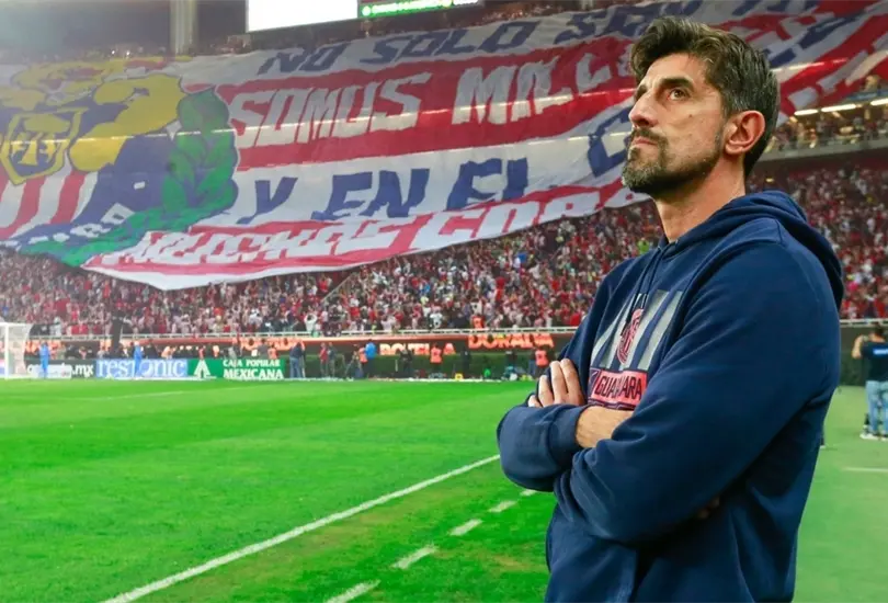 Tras perder ante Mazatl&aacute;n, un experto mencion&oacute; que los jugadores le est&aacute;n tendiendo la cama a Veljko Paunovic.