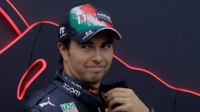 El piloto habría ignorado a un pequeño fan. (Instagram - 'Checo' Pérez)