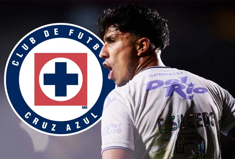 Carlos Salcedo estar&iacute;a por llegar a Cruz Azul, equipo del que se burl&oacute; en el pasado.