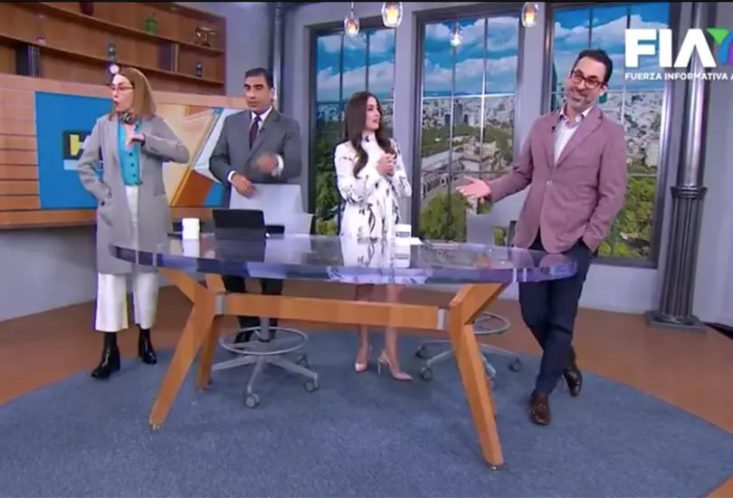 Álvaro López Sordo, reportero de Azteca Deportes, y su esposa protagonizaron un momento que se hizo viral. Álvaro López Sordo, reportero de Azteca Deportes, y su esposa protagonizaron un momento que se hizo viral.