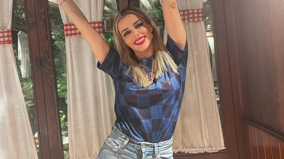 Fani Stipkovic es una periodista croata de 40 años que mantiene una relación con Fernando Hierro.