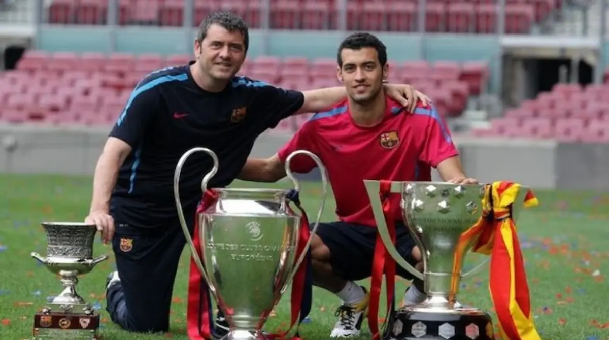 Tanto Carlos como Sergio Busquets formaron parte de la historia del Barcelona, cada uno a su manera. Mientras el padre fue portero y obtuvo 6 ligas, 3 Supercopas de Espa&ntilde;a, una Champions, 4 Copa del Rey y dos Supercopa de Europa, su hijo, un gran mediocampista, logr&oacute; ser campe&oacute;n del mundo, bicampe&oacute;n de la Eurocopa, adem&aacute;s de ser indiscutible en el Bar&ccedil;a desde 2008 con infinidad de t&iacute;tulos locales y continentales.