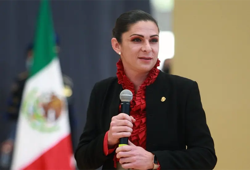 La directora de la CONADE ha sido el blanco de las críticas y muchos se preguntan sobre su nivel académico. La directora de la CONADE ha sido el blanco de las críticas y muchos se preguntan sobre su nivel académico.