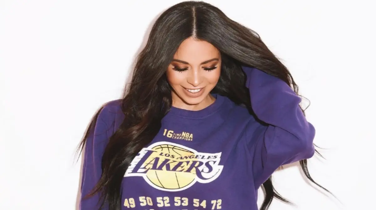 Jimena es una gran fan&aacute;tica de Los &Aacute;ngeles Lakers tambi&eacute;n, y recuerda con cari&ntilde;o en redes sociales siempre que puede a Kobe Bryant. 