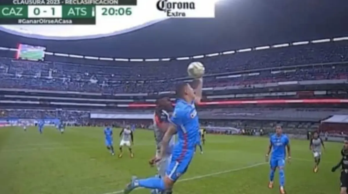 Cruz Azul: Los "extraños" momentos del 'Cata' Domínguez que la afición no olvida