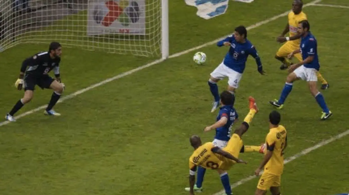 Cruz Azul: Los "extraños" momentos del 'Cata' Domínguez que la afición no olvida