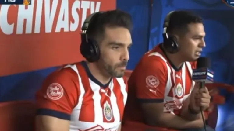 Los narradores se mostraron incrédulos. (Screenshot)