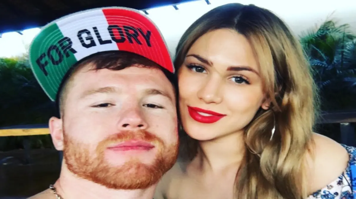 Esta fue la primera foto que la influencer subi&oacute; a su cuenta personal con el pugilista, en enero de 2017 cuando se hizo oficial que estaban saliendo.