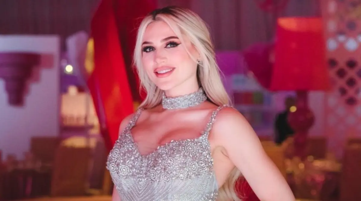 La modelo e influencer tiene su boutique de cuidado personal y belleza que se ha consolidado con los a&ntilde;os en Guadalajara, y tambi&eacute;n una l&iacute;nea de ropa que adem&aacute;s de administrar tiene relaciones p&uacute;blicas, por lo que es una madre de tiempo completo y tambi&eacute;n una mujer de negocios.