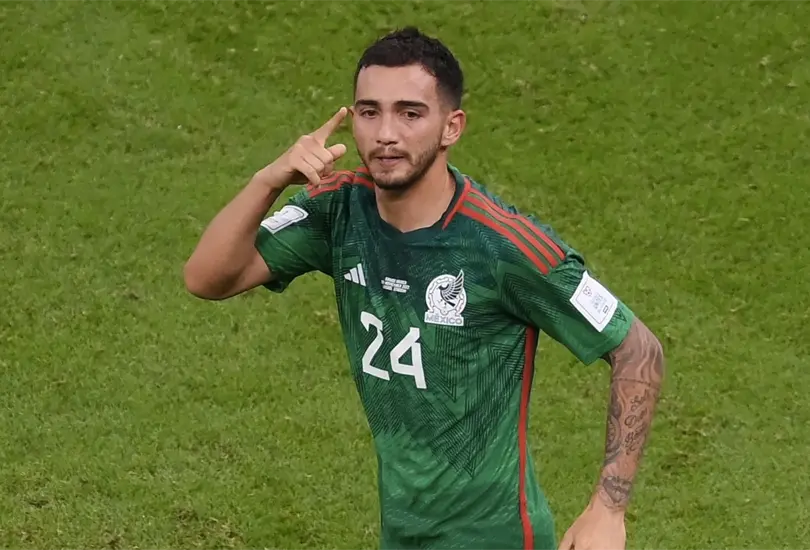 Luis Ch&aacute;vez revel&oacute; una triste verdad sobre su futuro como futbolista.