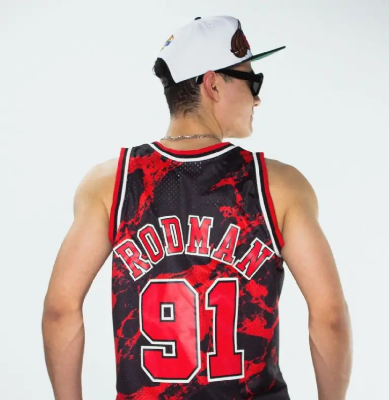 Los nuevos jerseys de la NBA ya están disponibles en Mitchell and Ness. (Foto: Especial)